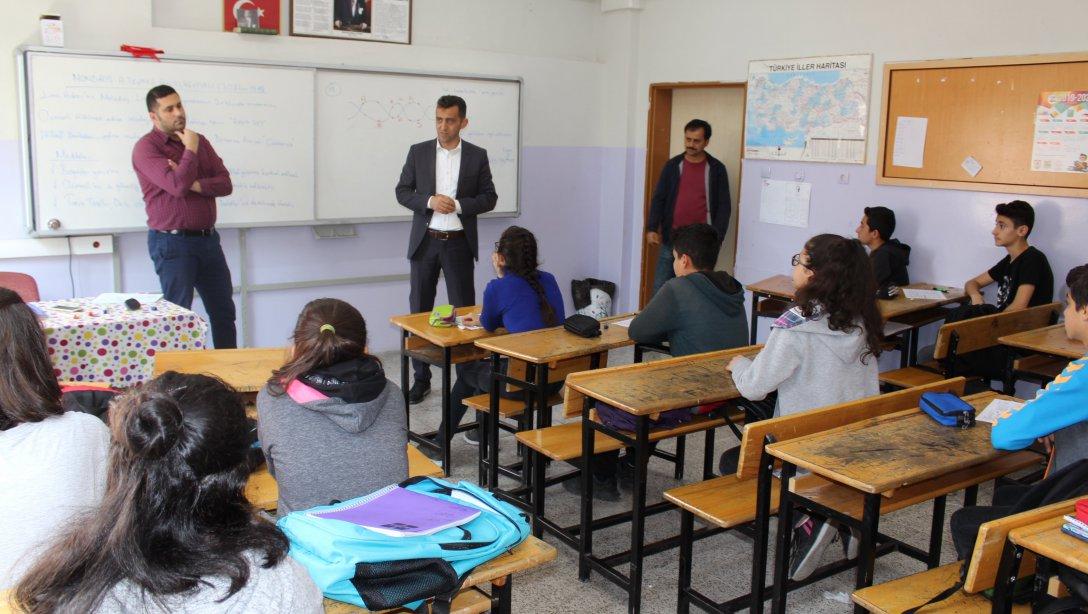 Müdürümüz Sayın Ümit Ahmet KARAKUŞ, Destekleme ve Yetiştirme Kurslarına katılan öğrencilerimize ziyarette bulundu.