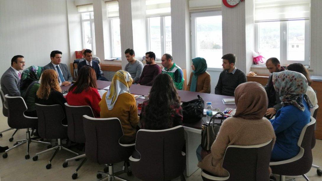 Kaymakamımız Sayın Mehmet Sayın ve İlçe Milli Eğitim Müdürümüz Ümit Ahmet KARAKUŞ Zara Anadolu Lisesi öğrenci ve öğretmenleriyle bir araya geldi.